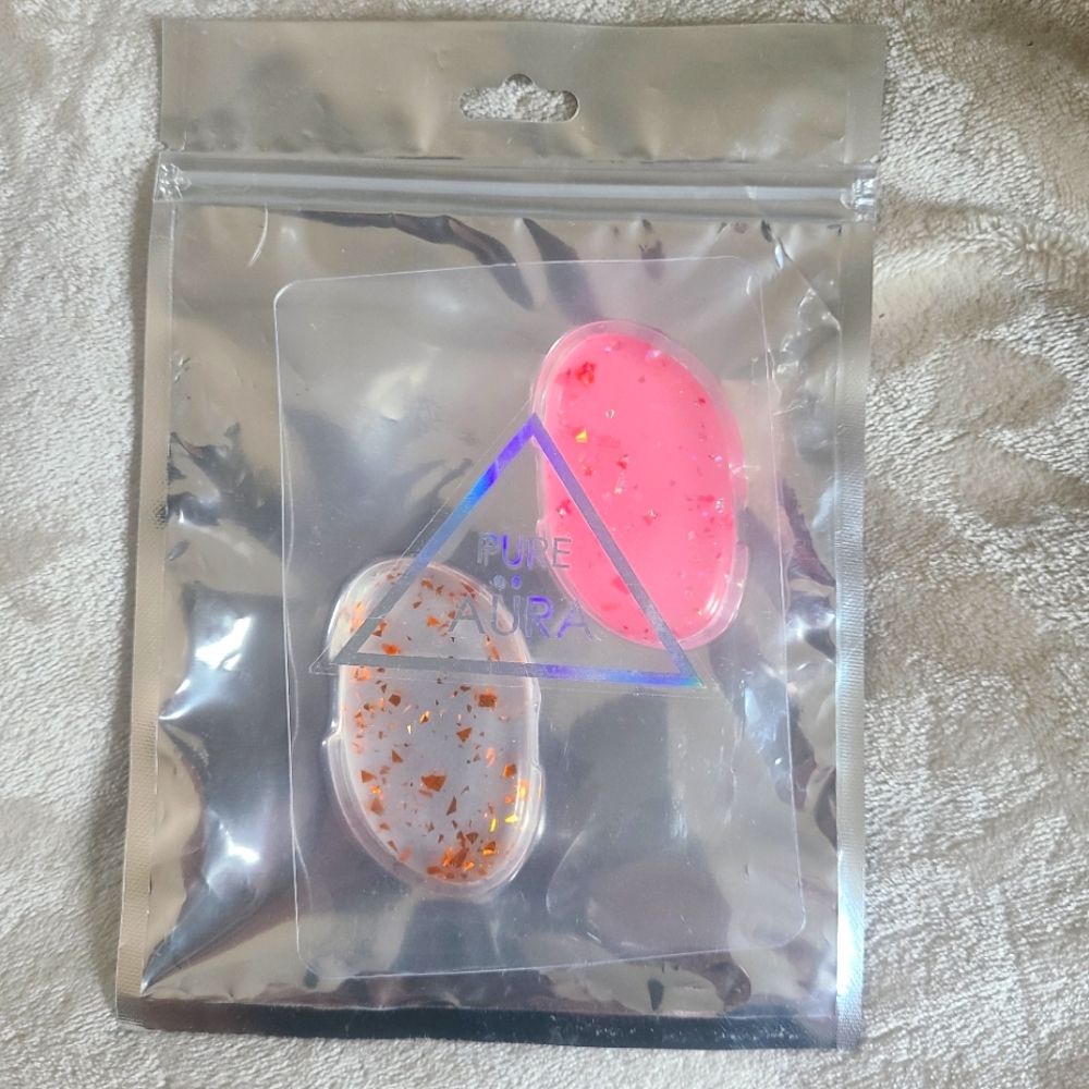 NIB Pure Aura Silicone makeup blender set